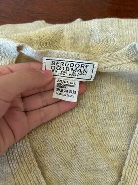 Vintage Bergdorf Goodman Cashmere Silk Cardigan Pale Yellow Made in Italy